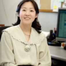 Yeonhwa Park, Associate Professor