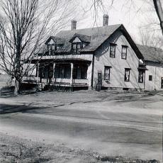 Bigelow home on North Pleasant Street, Amherst, MA, 1950s.