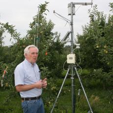 Daniel Cooley explains weather station