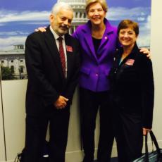 Senator Warren meets with Ken Nicewicz and Linda Horn