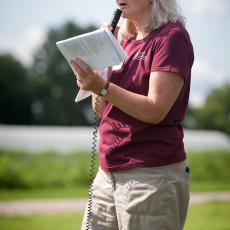 Ruth Hazzard relaying research data at Massachusetts Ag Field Day